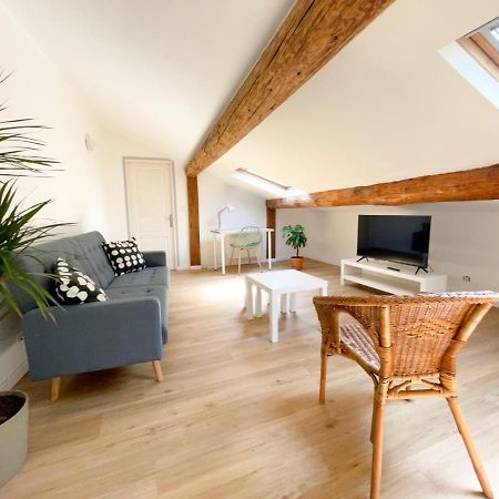 Spacieux Duplex Central Avec Terrasse Tropezienne Salon-de-Provence Exteriör bild